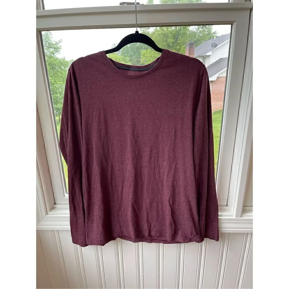 Banana Republic soft wash t-shirt, maroon, men’s large